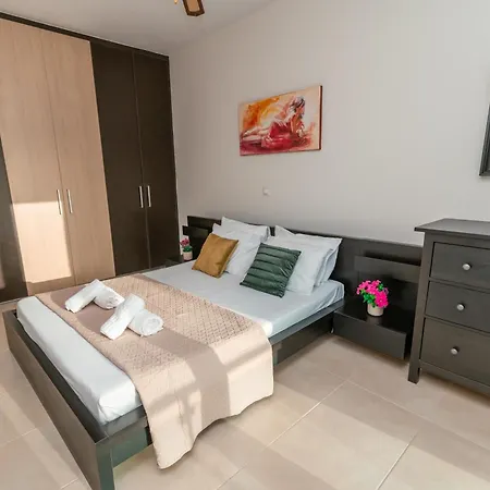 Holiday home Airzen