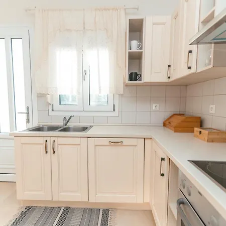 Holiday home Airzen Kos Town