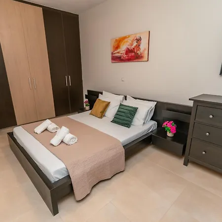 Holiday home Airzen Kos Town